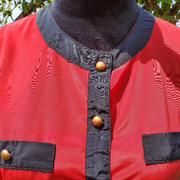 Worthington Petite Size 6 Red and Black Lightweight Button Up Blouse EUC - Picture 9 of 16